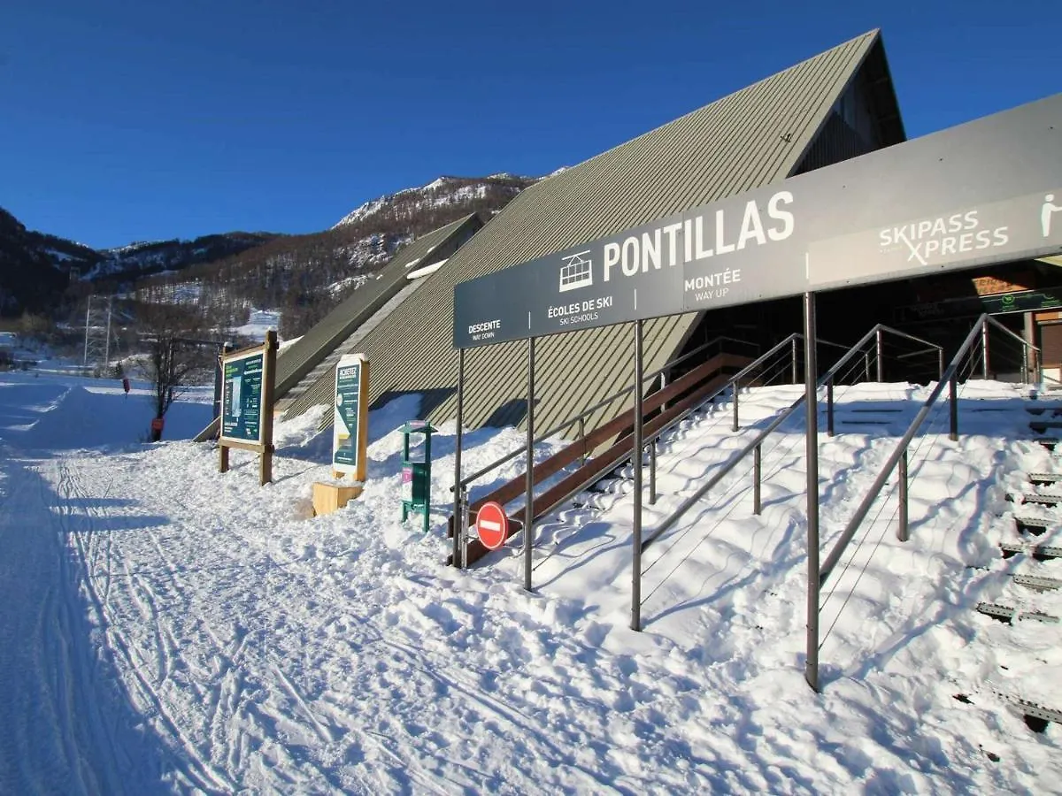 Charmant T2 Avec Terrasse Et Jardin, 6 Couchages, Proche Pistes - La Salle-Les-Alpes - Fr-1-330F-93 Serre Chevalier 0*,  France